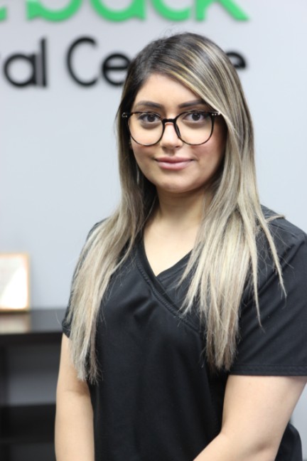 Hygienist Harinder in Edmonton, AB